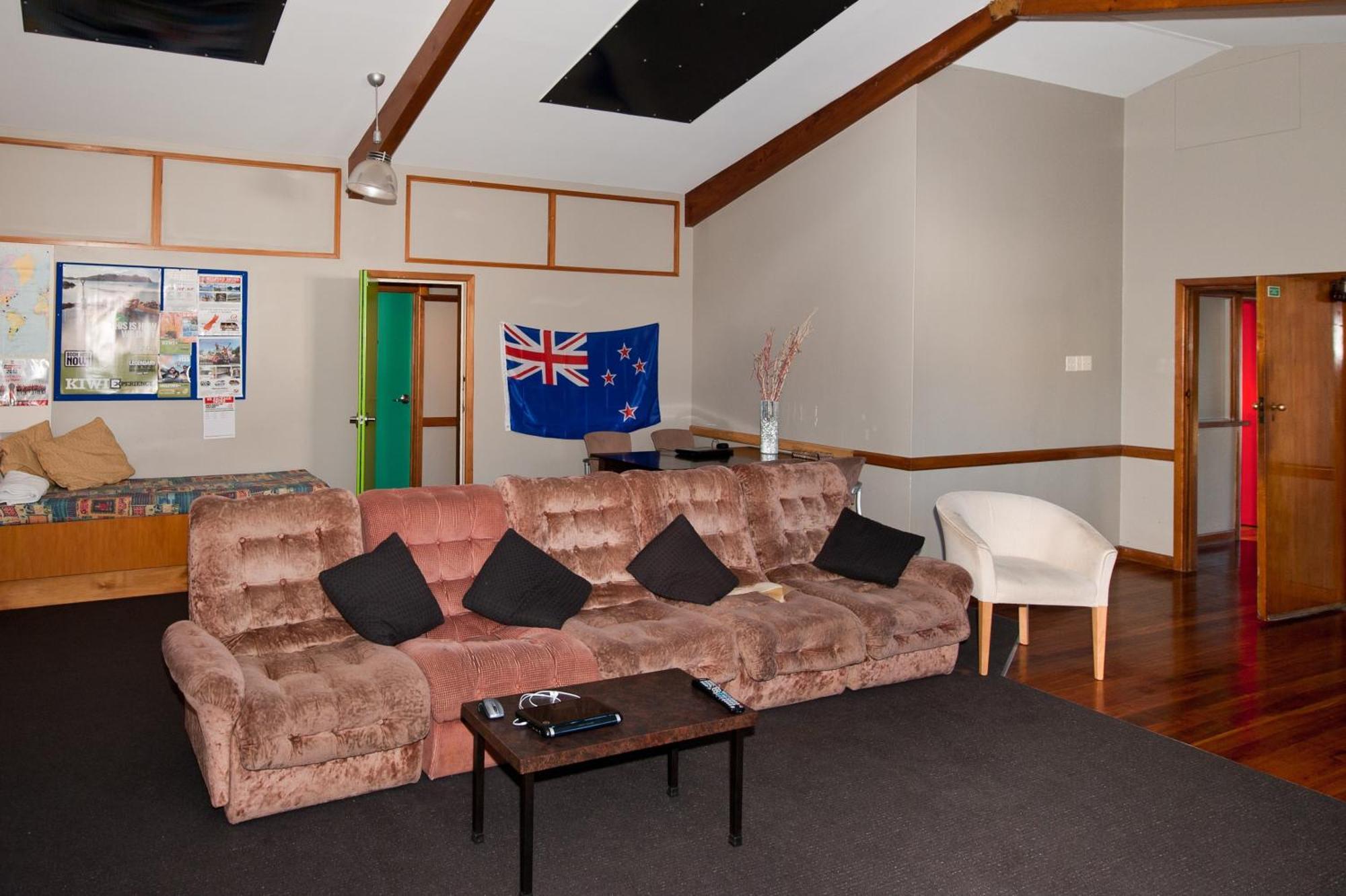 Hostel 85 On Bealey Christchurch Exterior foto
