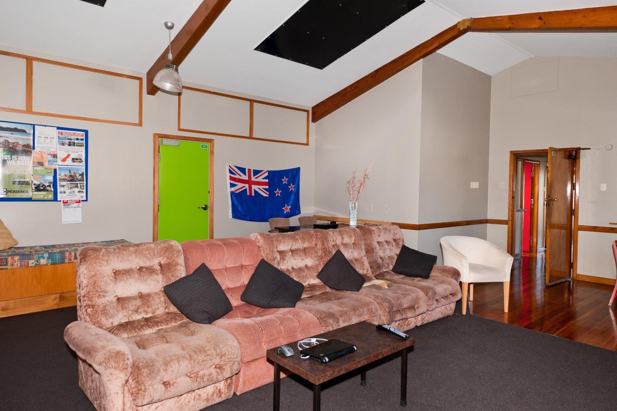 Hostel 85 On Bealey Christchurch Exterior foto